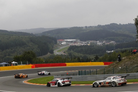 110731_24h_spa_mercedes_16_action